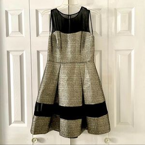 🤩 Stunning Vince Camuto Dress 🤩 Size 6 Black/Gold with *Pockets!*